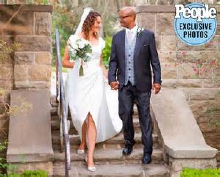 Bettijo B Hirschi Net Worth and Age: Todd Bridges’s Wife & Wedding Photos