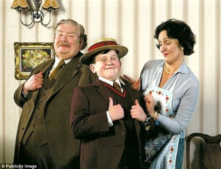 
Harry Melling Parents Joanna Troughton And Brian Melling 