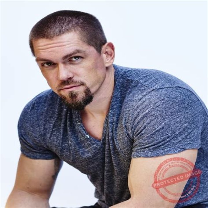 Jason Bean Height, Weight, Net Worth, Age, Birthday, Wikipedia, Who, Nationality, Biography