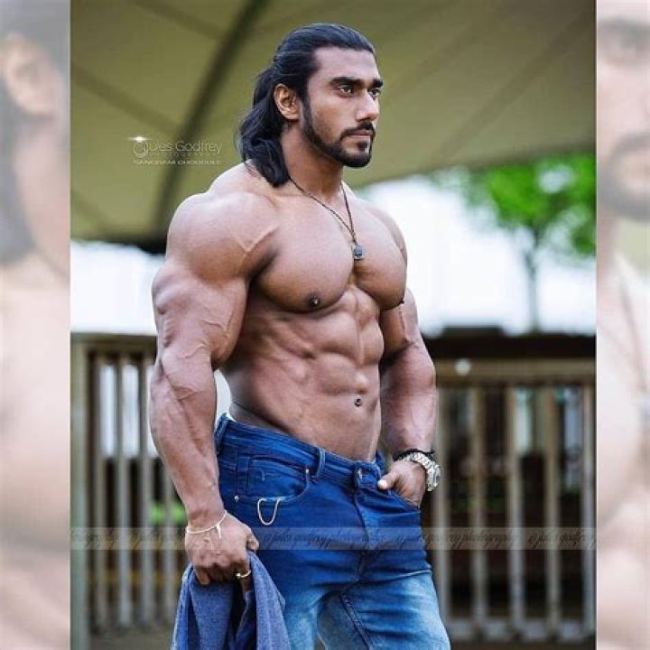 Jatin Sharma Height, Weight, Net Worth, Age, Birthday, Wikipedia, Who, Instagram, Biography