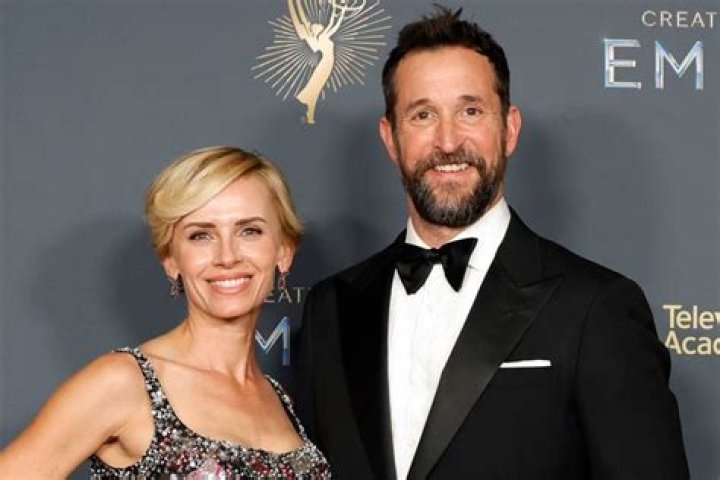 Noah Wyle Height, Weight, Net Worth, Age, Birthday, Wikipedia, Who, Instagram, Biography