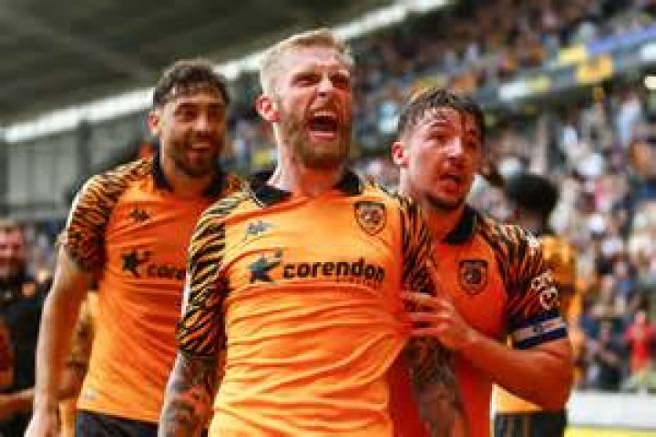 
Oli McBurnie Height, Weight, Net Worth, Age, Birthday, Wikipedia, Who, Nationality, Biography 