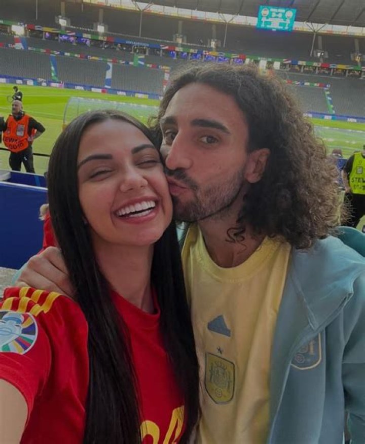 
‘WAG Alert’ Who Is Claudia Rodriguez? Marc Cucurella Stunning Girlfriend Loves His Curls 